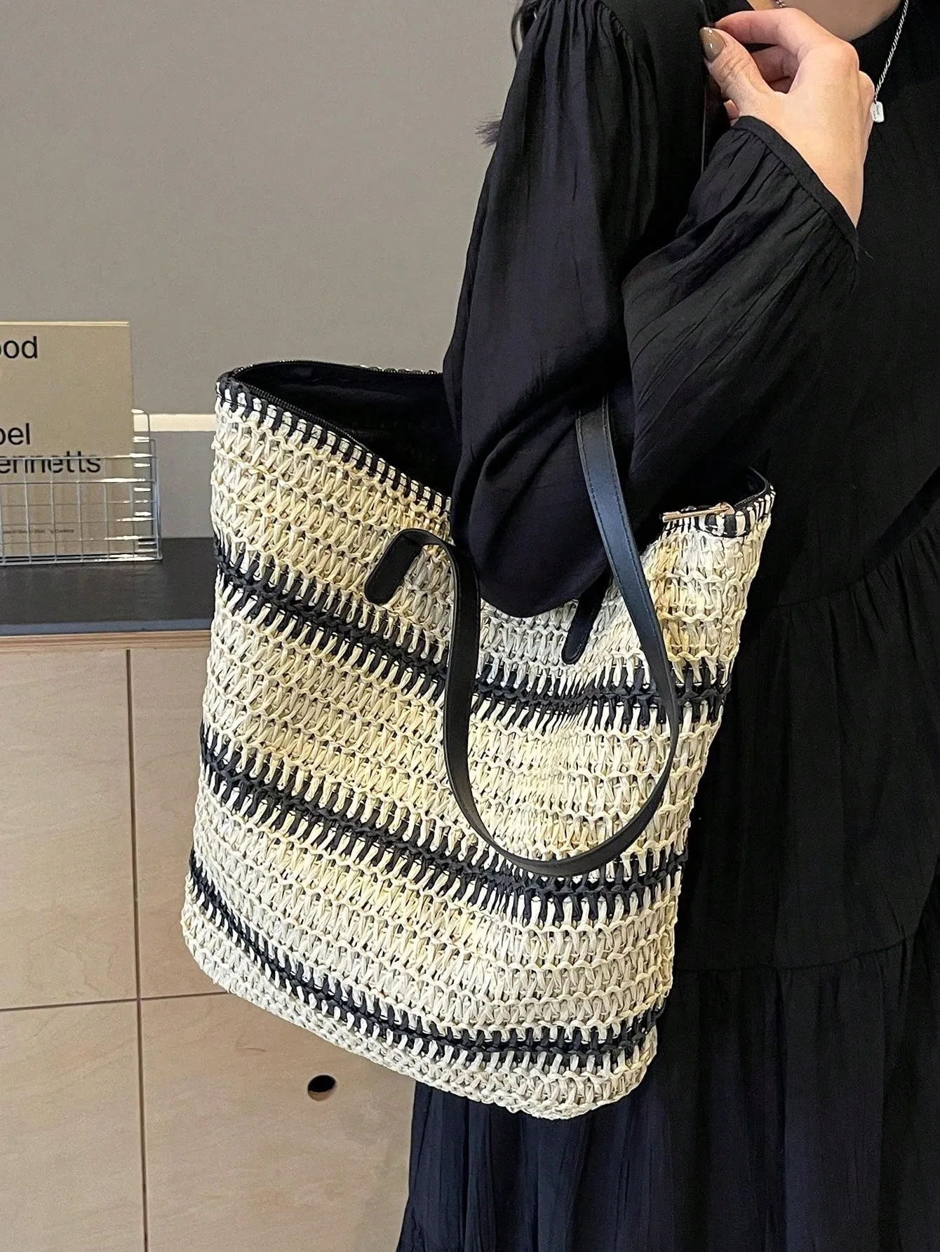 2024 New Arrival: Chic and Versatile Women's Straw Tote Bag - Perfect for Beach Getaways, Shopping Trips, and Everyday Commutes