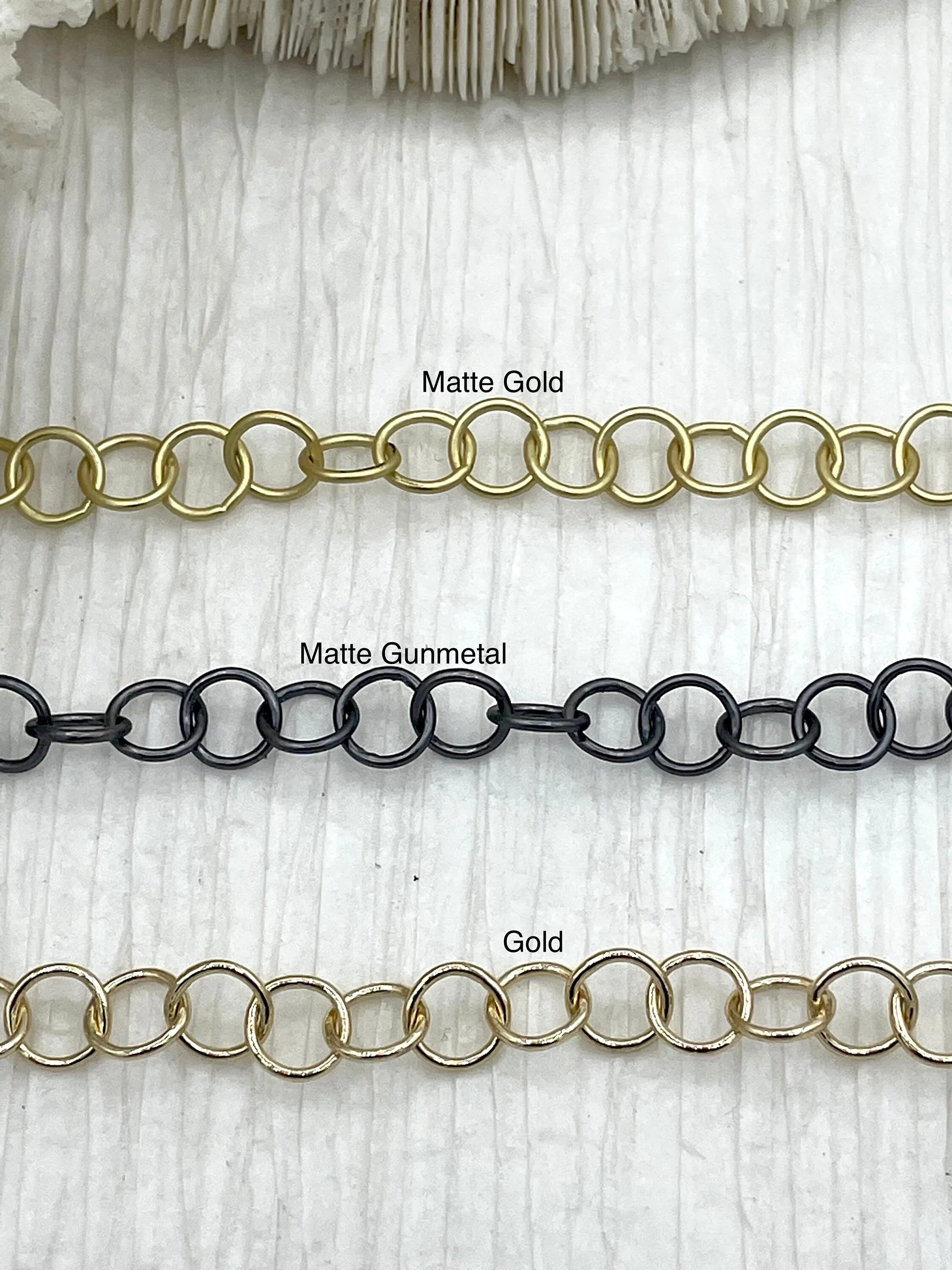 Brass Cable Rolo Chain Round sold by the foot. 8mm. Small Size Rolo Chain Electroplated, Matte Gold or Matte Gunmetal. Fast ship