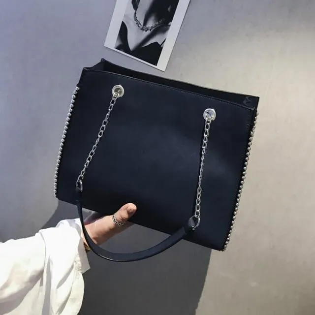 Chain Shoulder Bag