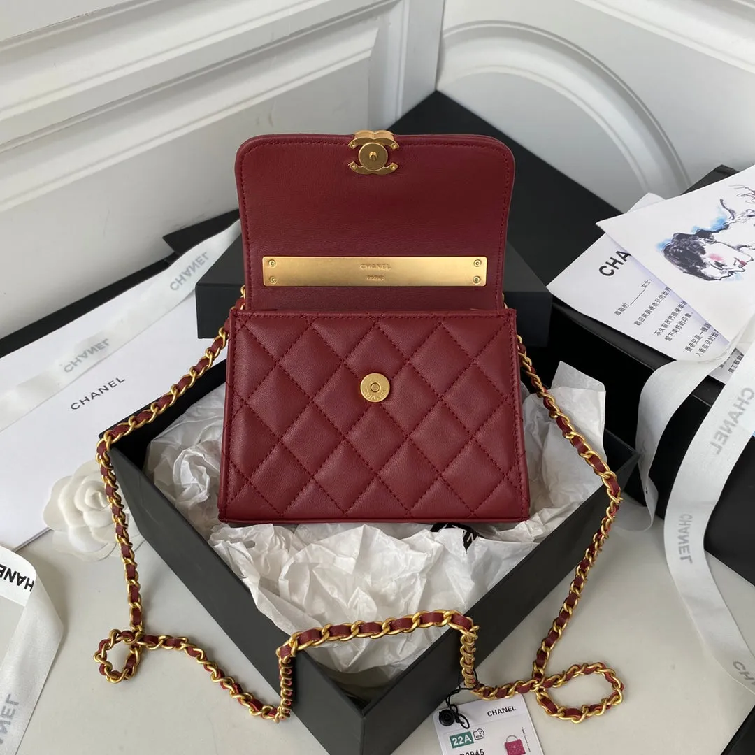 CHL Clutch With Chain Gold Hardware Red For Women, Women&#8217;s Handbags, Shoulder Bags 5.7in/14.5cm