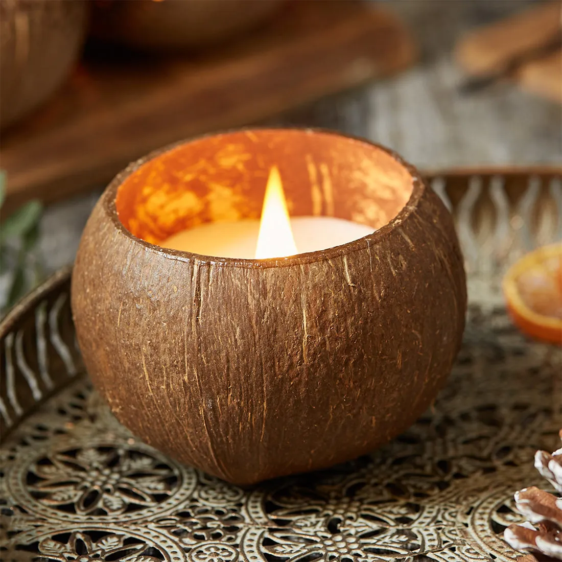 Coconut Shell Candle - Citrus Lime Scent