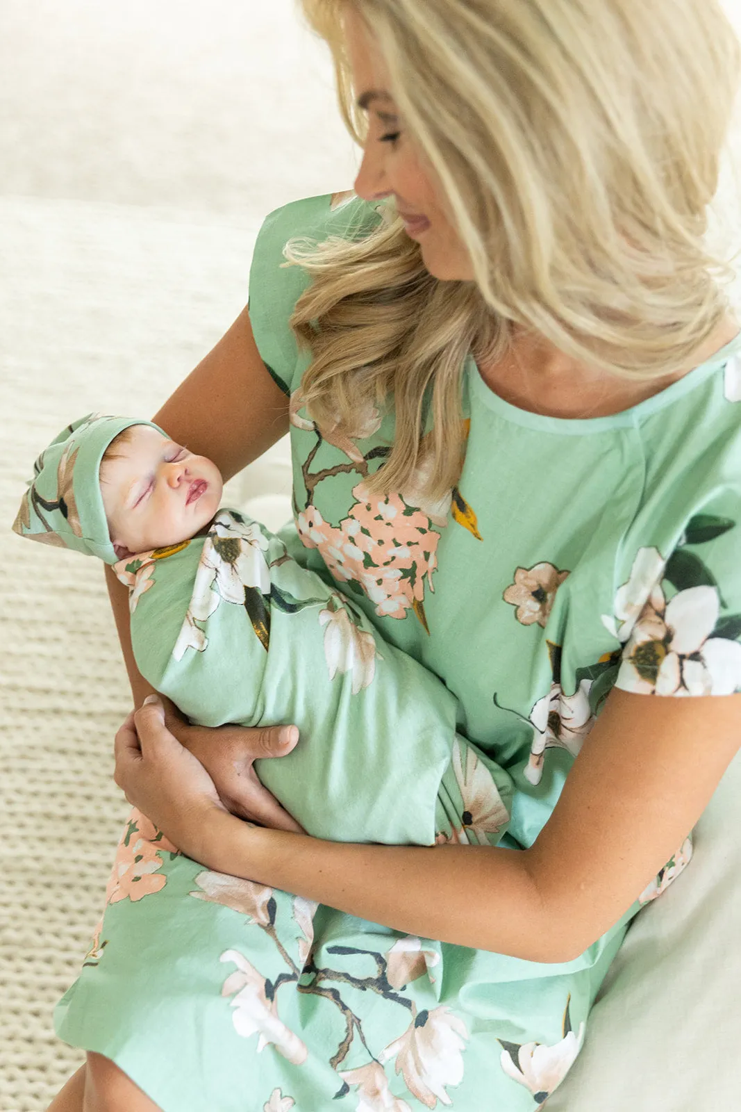 Gia Gownie & Newborn Swaddle Blanket Set