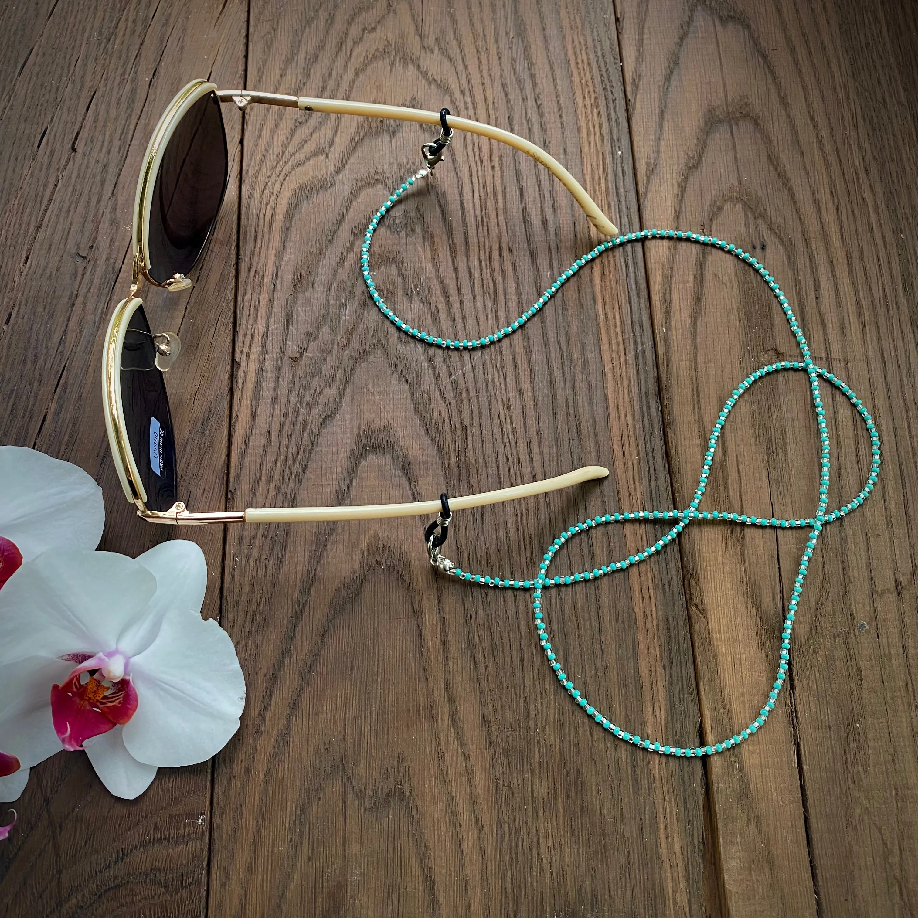 Handmade Dainty Bohemian Seed Beaded Glasses Chain in boho hippie style