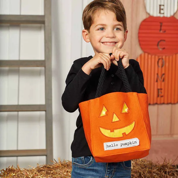 Light Up Pumpkin Halloween Basket