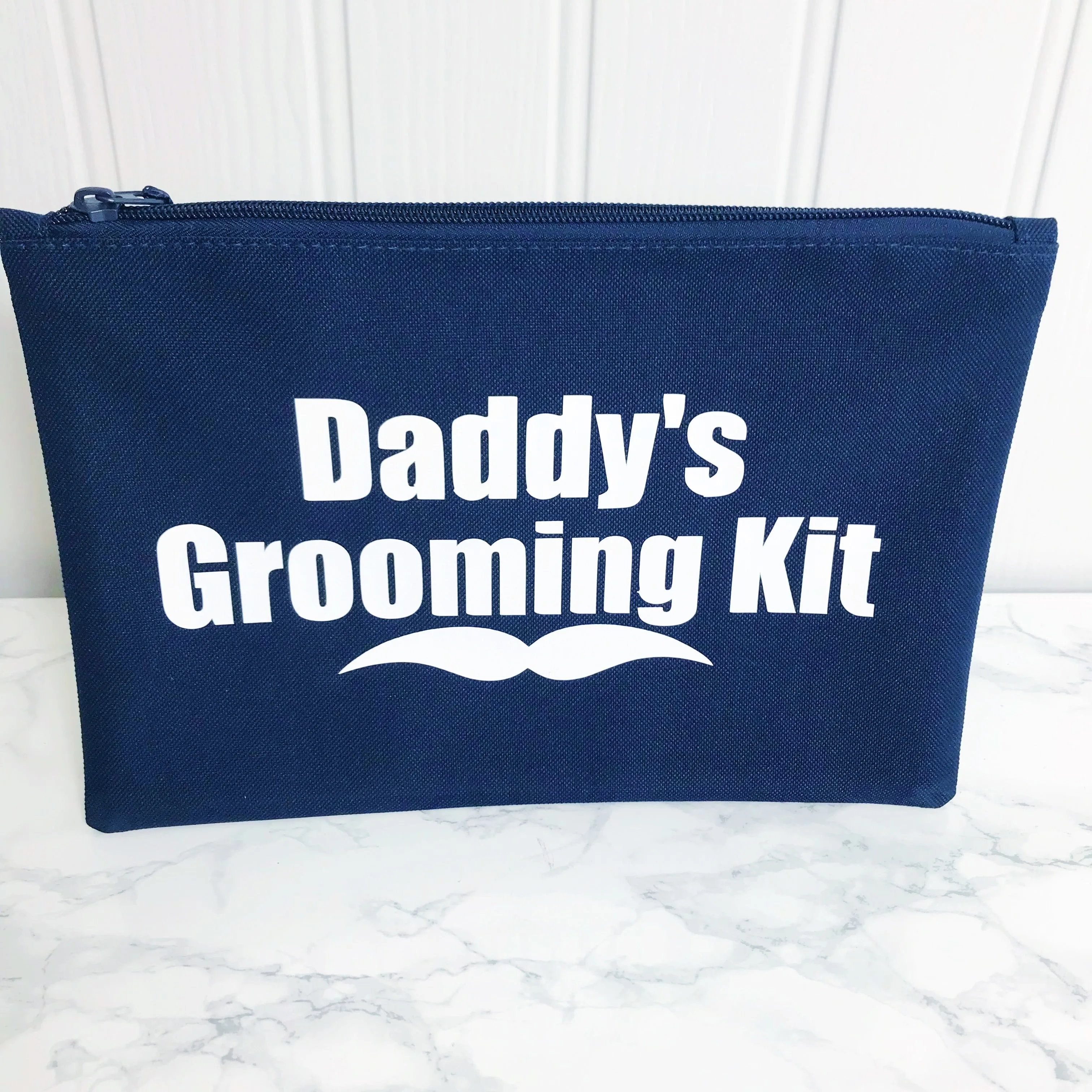 Men and Dads Personalised Wash Bags - Perfect for Birthdays and Fathers Day - 5 Colour Options