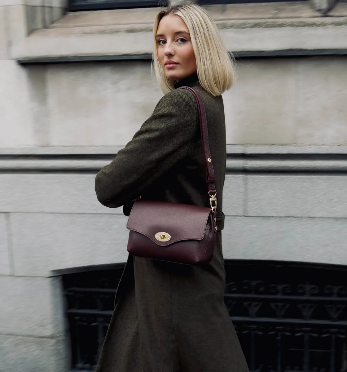 The Maddie Midi Port Leather Bag