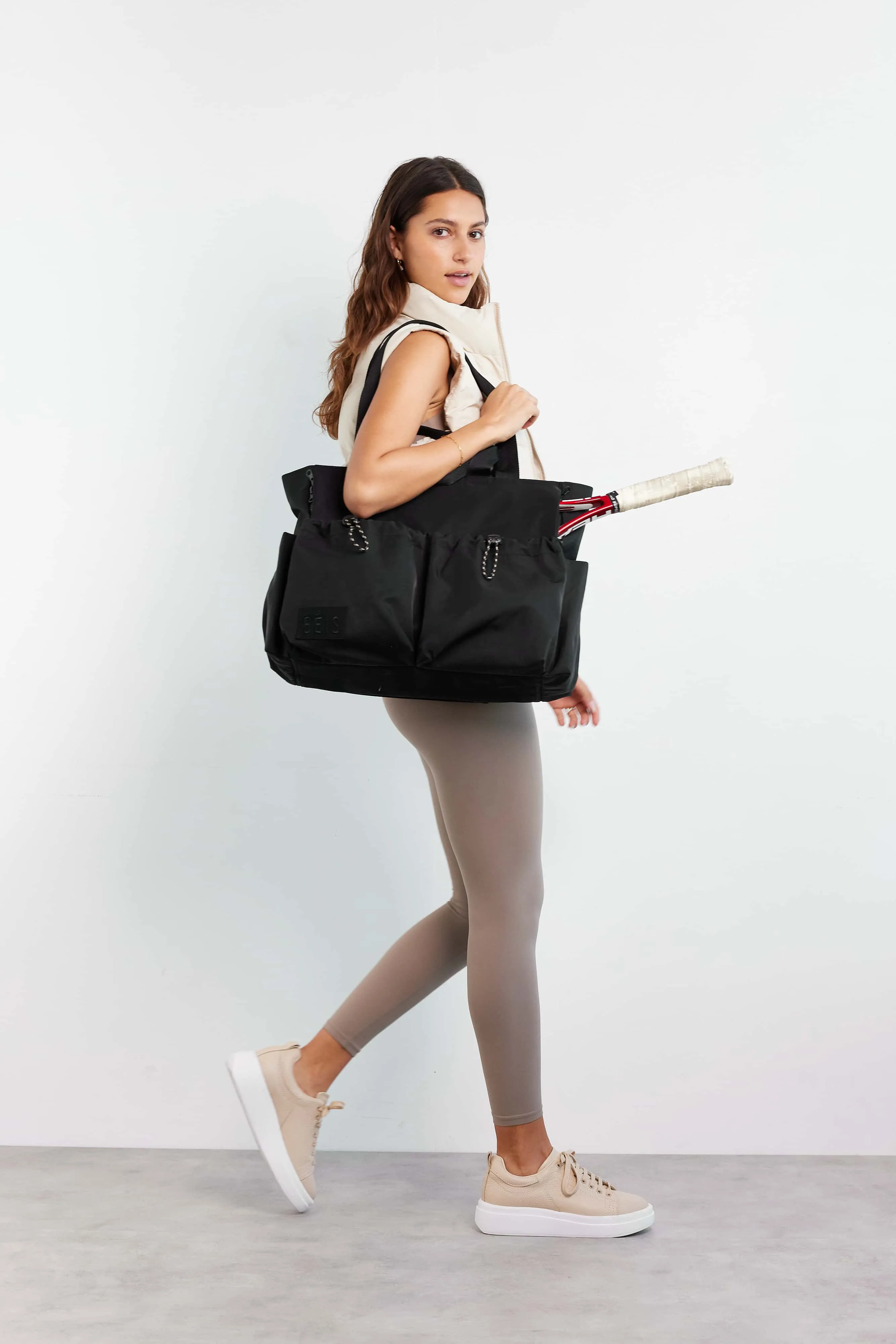 The Sport Carryall in Black